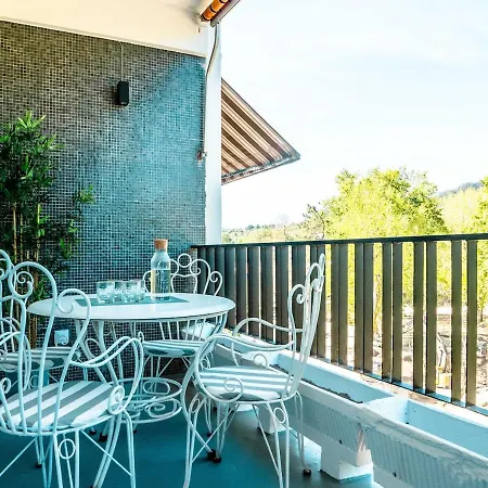 Апартаменты Apartmento As Areas Кабаньяс